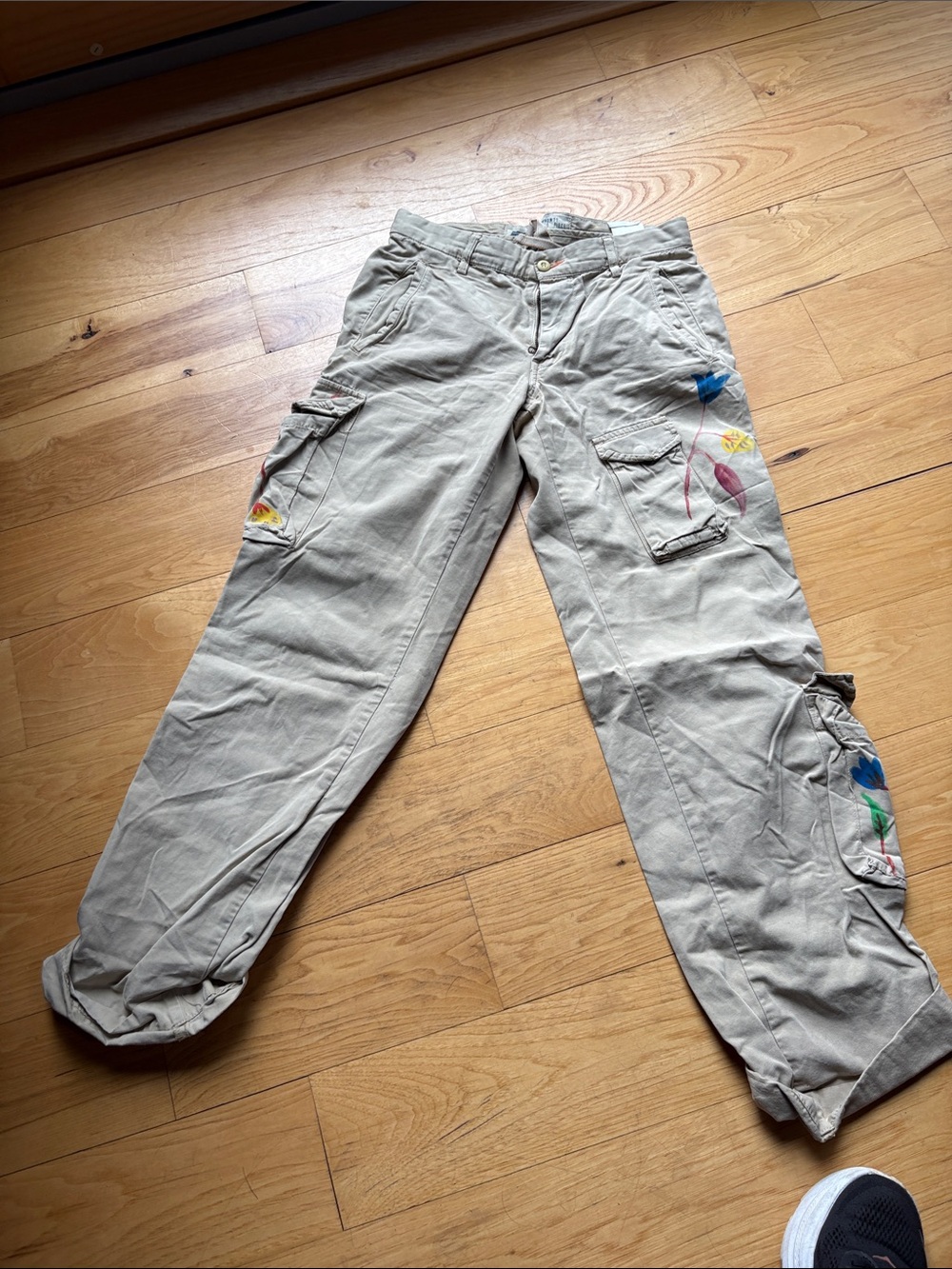 Mason’sHand painted floral khaki Cargo Pants Vintage